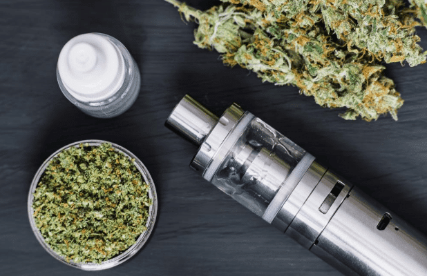 Can The Best Pure CBD Oil For Sale Help With Foot Pain?